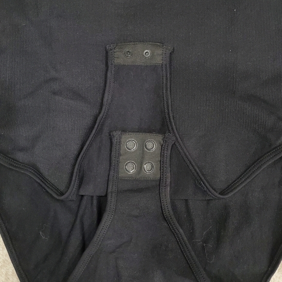 COPY - Tummy Control Shapewear Black Square Neck Top - Picture 4 of 11